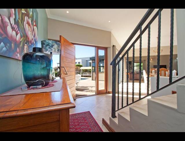 4 BEDROOM HOUSE FOR SALE IN STONEHAVEN ESTATE